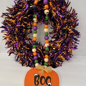 Wooden Holiday Stringed Beads